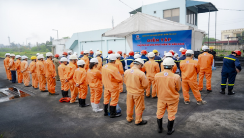 Toàn cảnh khai mạc buổi diễn tập