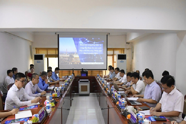Toàn cảnh buổi làm việc