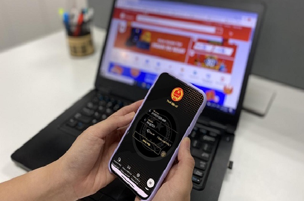 Công ty CP Nhiệt điện Phả Lại đẩy mạnh tuyên truyền, phổ biến cho người lao động về sử dụng ứng dụng eTax Mobile